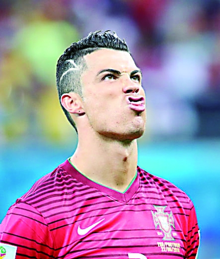 弗拉霍维奇面临长时间休战，意媒：尤文正在关注吉拉西（弗拉霍维奇或将长期缺阵，意媒：尤文考察吉拉西）