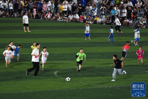 莫雷托：那不勒斯想在冬窗从罗马引进洛伦佐-佩莱格里尼（莫雷托：那不勒斯有意在冬窗从罗马签下洛伦佐-佩莱格里尼）