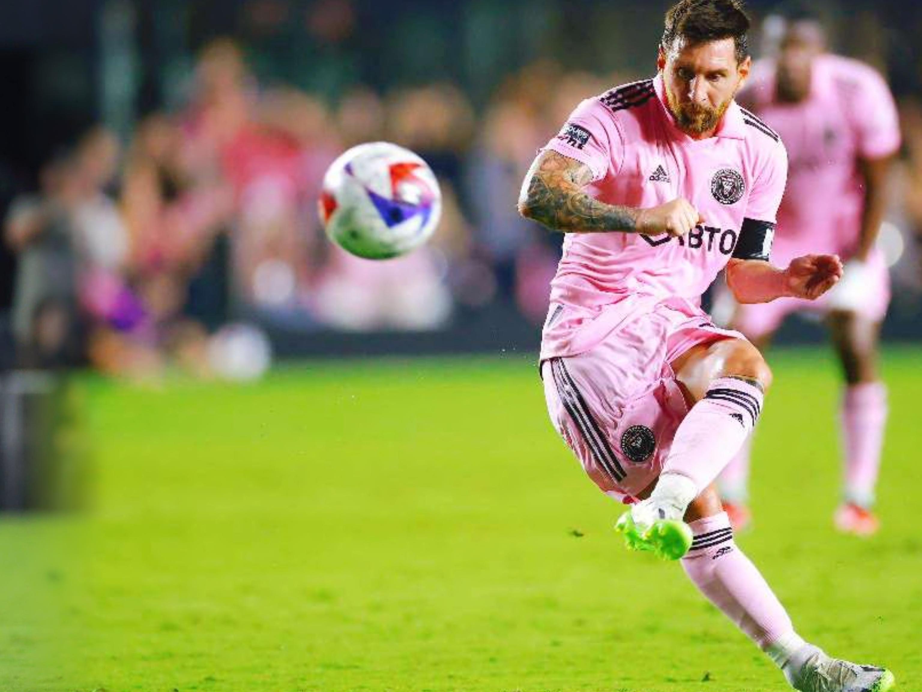 船记：我跟队报道多年，凌晨赶走队史GOAT真是头回见（船记：随队多年 头一次见凌晨送走队史第一人）