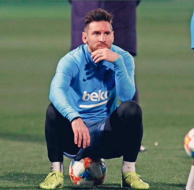 穆帅：那不勒斯伤病多？别逗我笑了，我们的伤缺才让我发愁（穆里尼奥：别拿那不勒斯伤病说事，我更愁我们这边的伤缺）