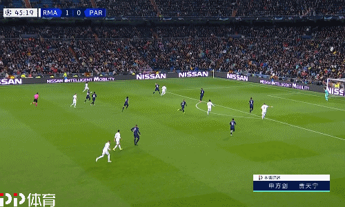 埃基蒂克：我将萨拉赫视为榜样，与他并肩作战令人荣幸（埃基蒂克称萨拉赫为榜样 与其并肩作战倍感荣幸）